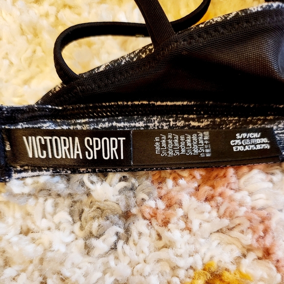 Victoria Sport by Victoria's Secret Padded Sports Bra Size Small - Picture 5 of 8